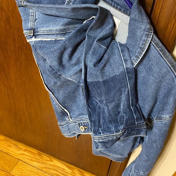 Cropped jean jacket - Picture 6 of 6